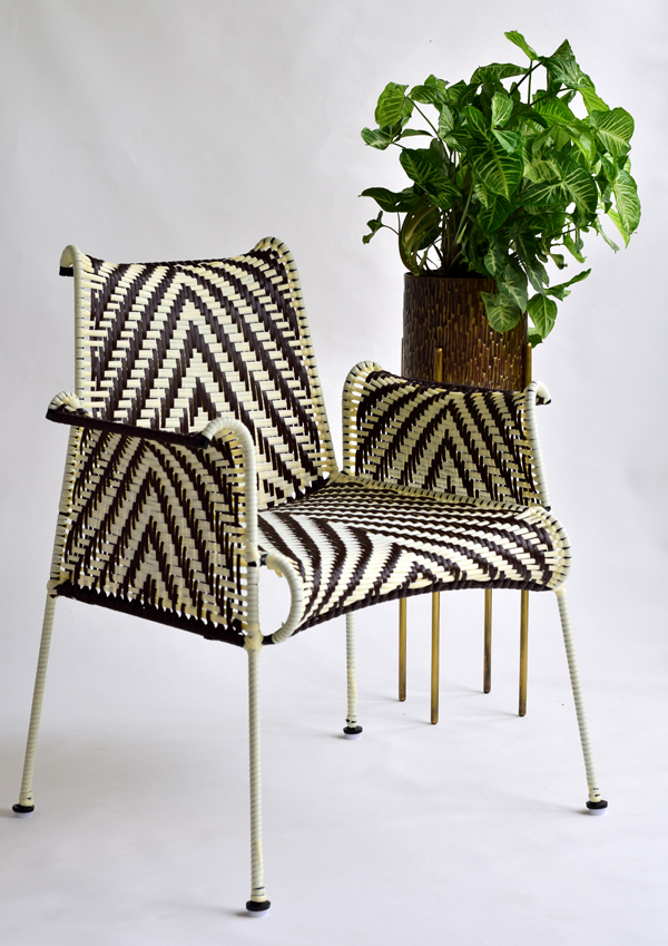 Outdoor Furniture Arm Chair - Bird Watcher's Collection